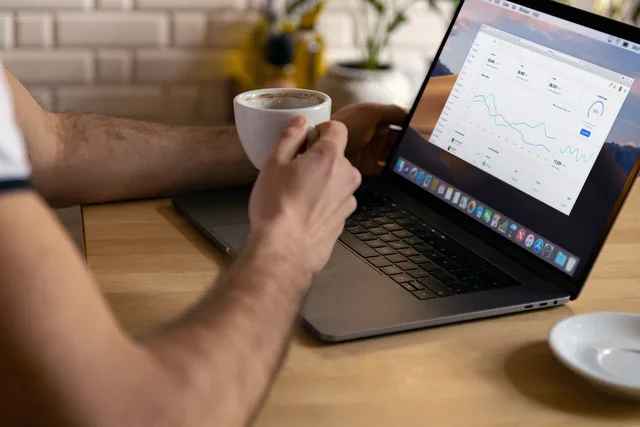 laptop, work, coffee, chart, man, freelancer, freelance, hands, device, keyboard, winter, outdoors, remote, chart, chart, chart, freelancer, freelancer, freelancer, freelance, freelance, freelance, freelance, freelance. Marketing agency vs in-house hire: a worked London cost example